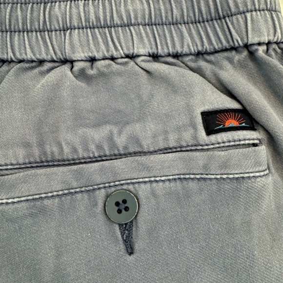 Faherty Mens Essential Drawstring Pants size L, color Ember (blue grey) - Picture 6 of 7